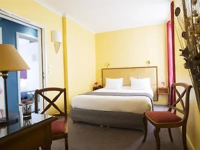 France Louvre Hotel Paris 3*,  França
