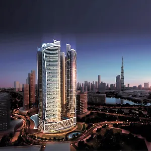 Otel Paramount *****