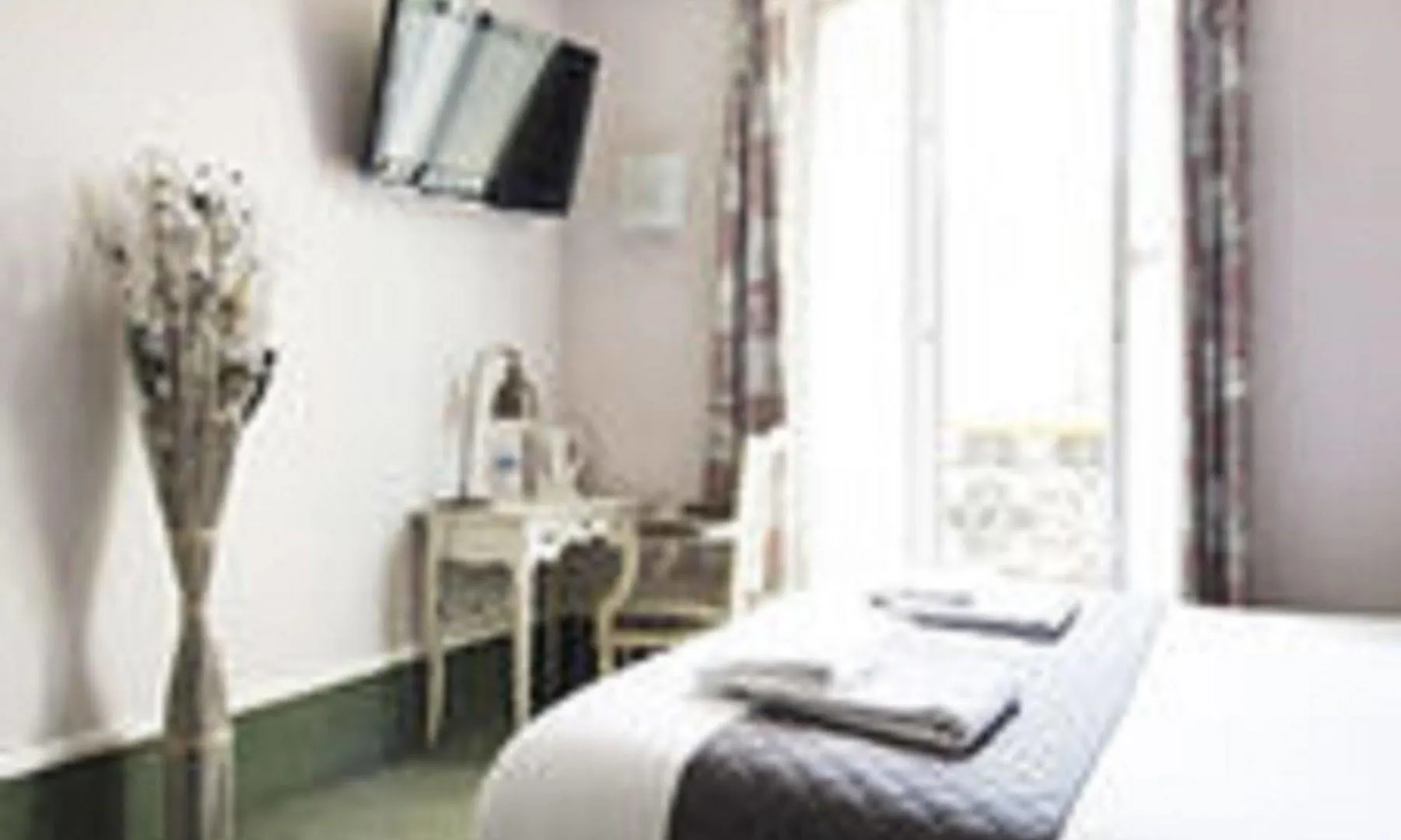 France Louvre Hotel Paris