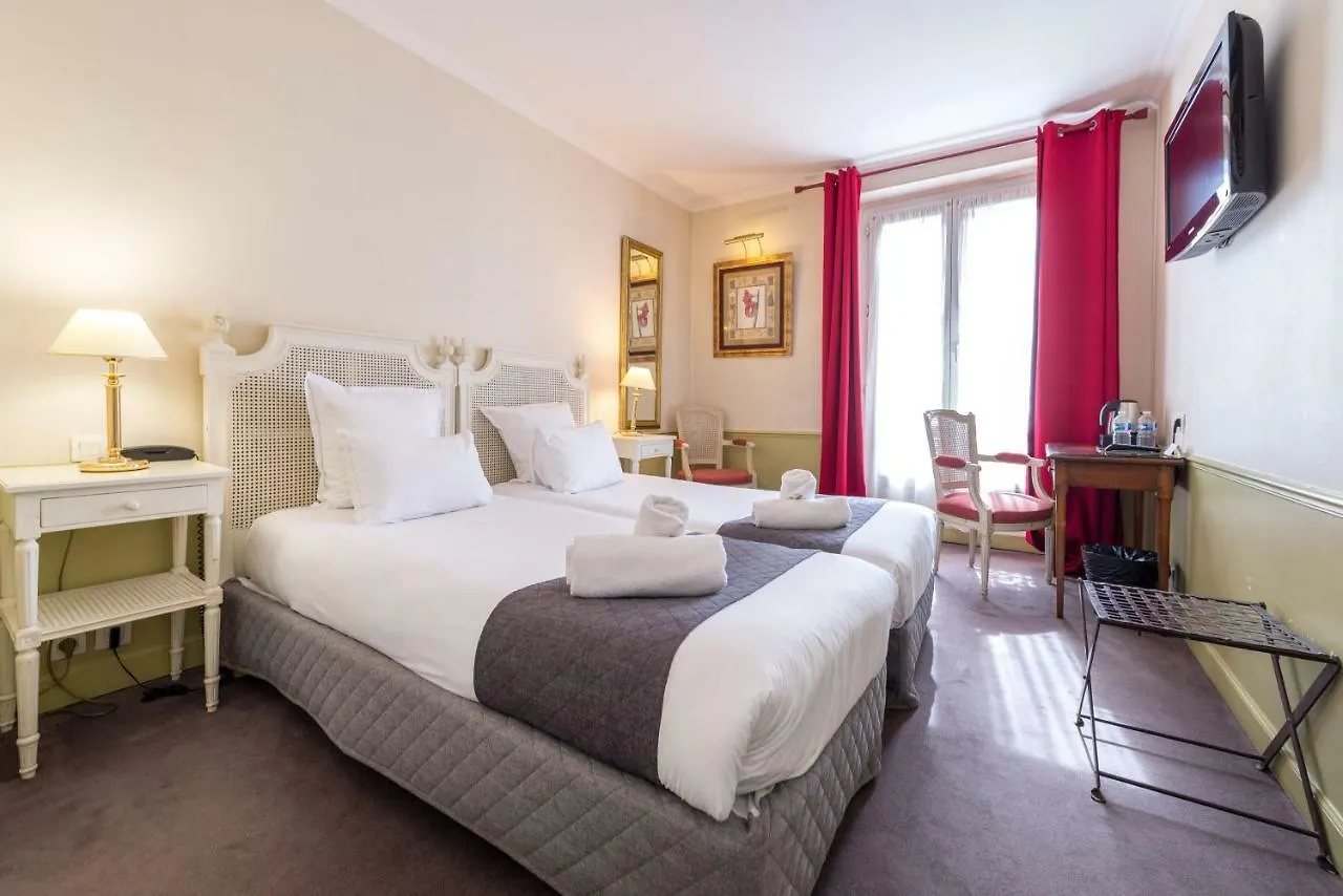 France Louvre Hotel Paris 3*,